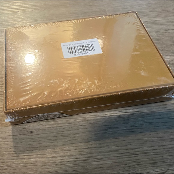 NIP Taylor Swift Glitter Guitar Puzzle - Picture 5 of 5